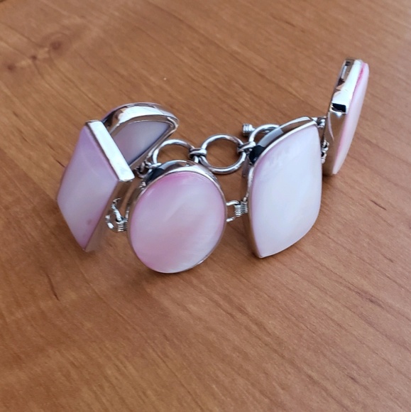 Sterling silver pink mother of pearl bracelet - Picture 2 of 8